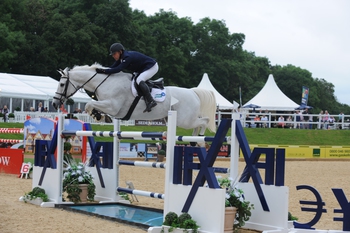 Robert Bevis & Courtney Z Shine in Spain